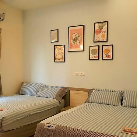 Bed and Breakfast Green Island Dolphin House Exterior foto